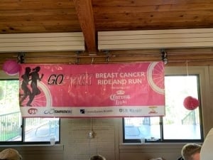 乳腺癌50英里的骑行和跑步